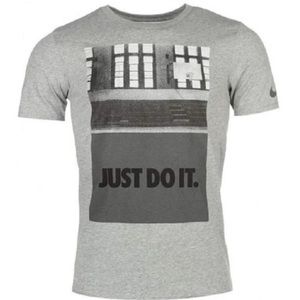 Nike T-Shirt